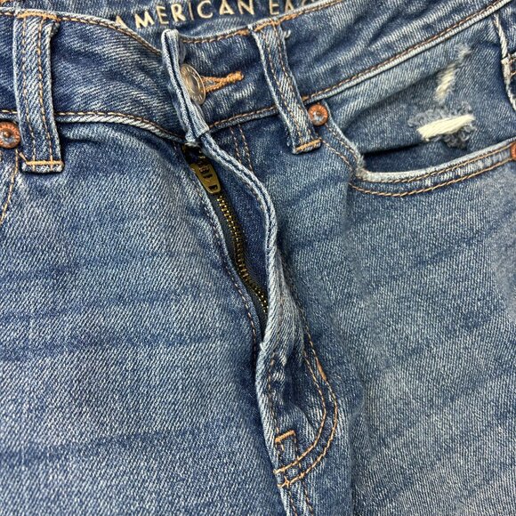 American Eagle Mom Stretch Mom Straight Women's Jean with Distressing Size: 2R - Picture 8 of 16